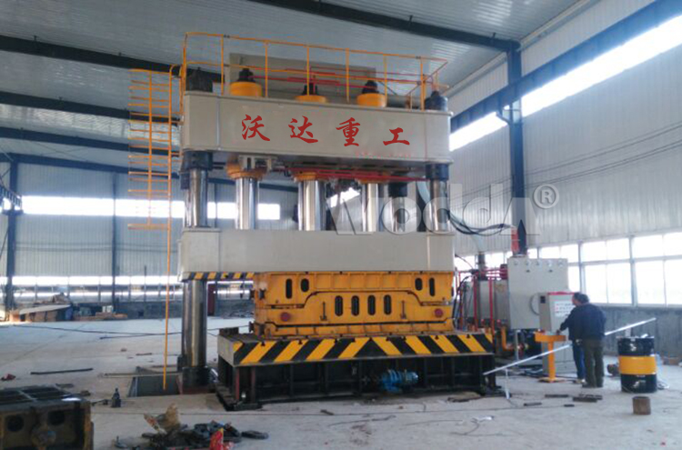 拉(la)伸成型(xing)液壓機(ji)