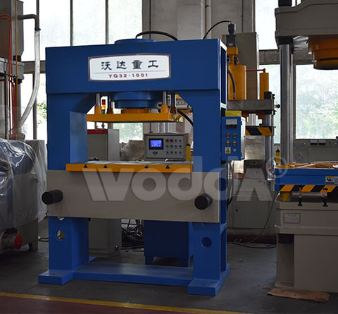 200T框(kuang)架式(shi)液壓(ya)機