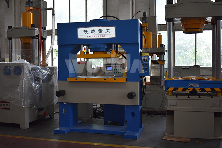 框架式液(ye)壓機