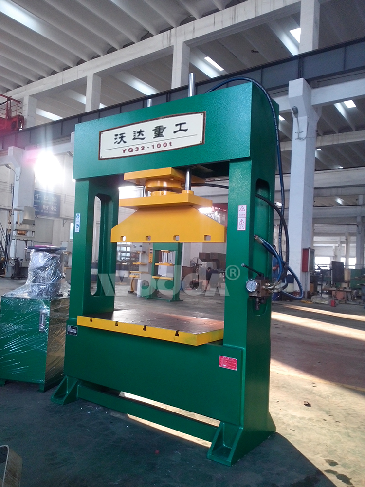 龍(long)門液(ye)壓機(ji)