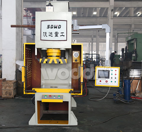 63t液壓(ya)沖床