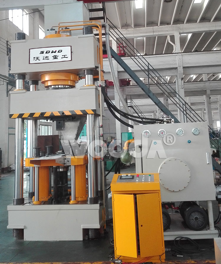 牛(niu)羊舔磚(zhuan)機 牛羊舔(tian)磚機