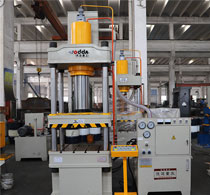 200T四(si)柱三(san)梁液(ye)壓機(ji)