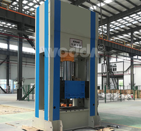 框架式(shi)液壓機