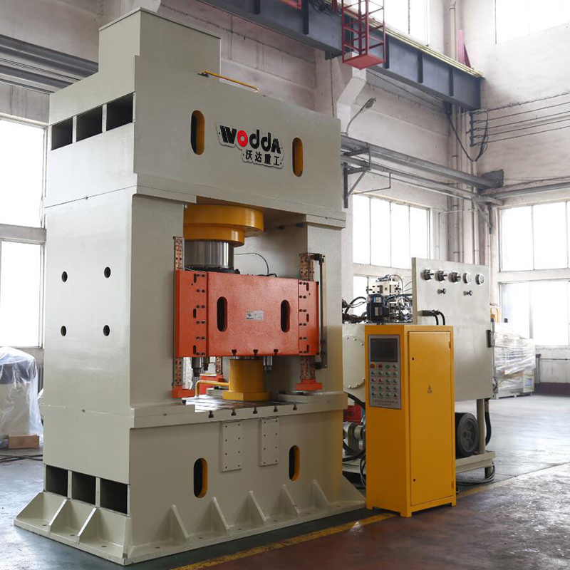 500T熱模鍛(duan)液壓機(ji)