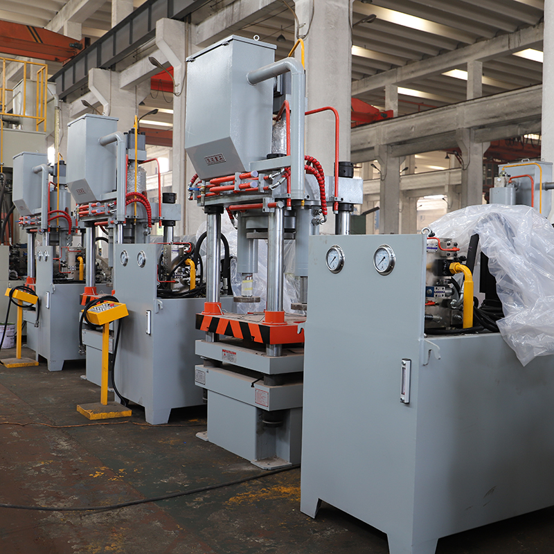 漁(yu)網墜(zhui)壓制(zhi)成型(xing)液壓(ya)機