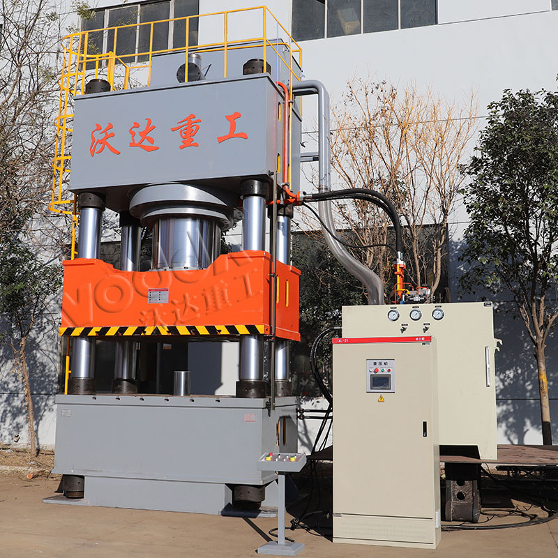 1000噸三(san)梁四柱(zhu)油壓機(ji)多少錢(qian)一台 1000噸(dun)三梁四(si)柱油壓(ya)機多少(shao)錢一台(tai)