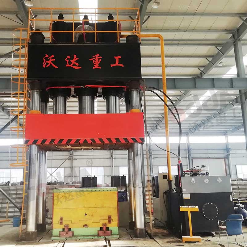 1000噸液(ye)壓機 1000噸(dun)液壓機(ji)