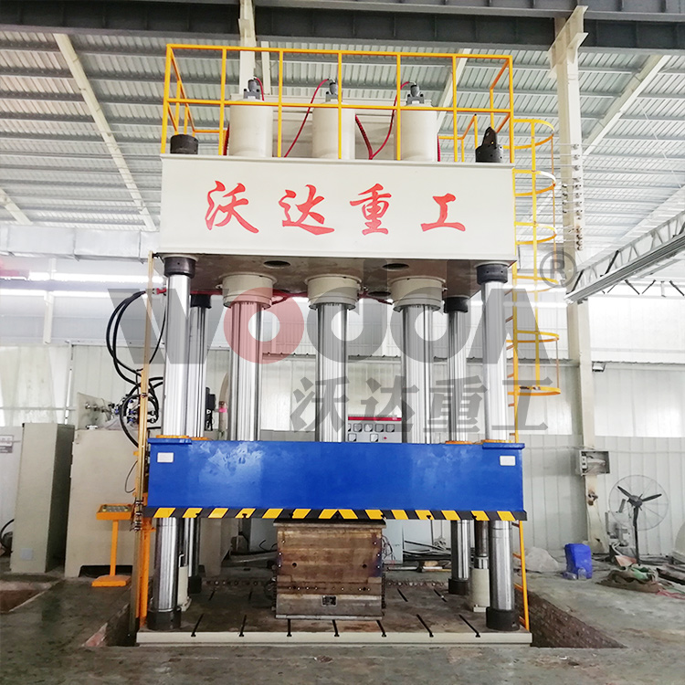 玻(bo)璃鋼淨(jing)水槽成(cheng)型液壓(ya)機 玻璃(li)鋼淨水(shui)槽成型(xing)液壓機(ji)