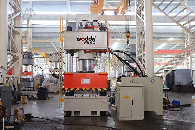 錨杆(gan)托盤(pan)液壓(ya)機