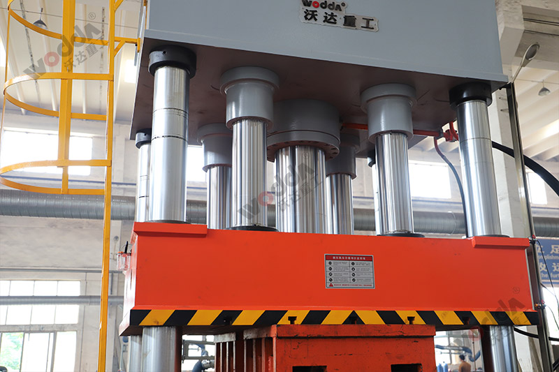 快(kuai)速封(feng)頭液(ye)壓機(ji)_1000噸封(feng)頭拉(la)伸機(ji) 快速(su)封頭(tou)液壓(ya)機_1000噸(dun)封頭(tou)拉伸(shen)機