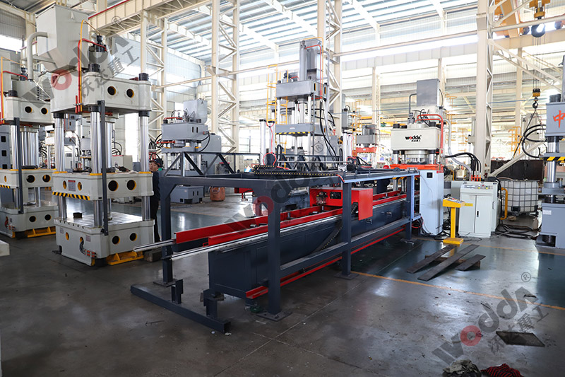 400噸(dun)錨杆(gan)托盤(pan)生産(chan)線