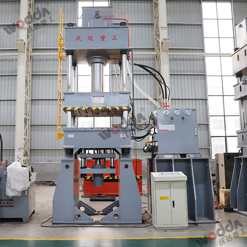 315噸液壓(ya)拉伸機