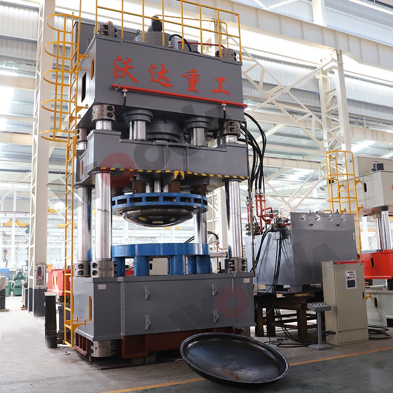 封頭(tou)拉伸液(ye)壓機