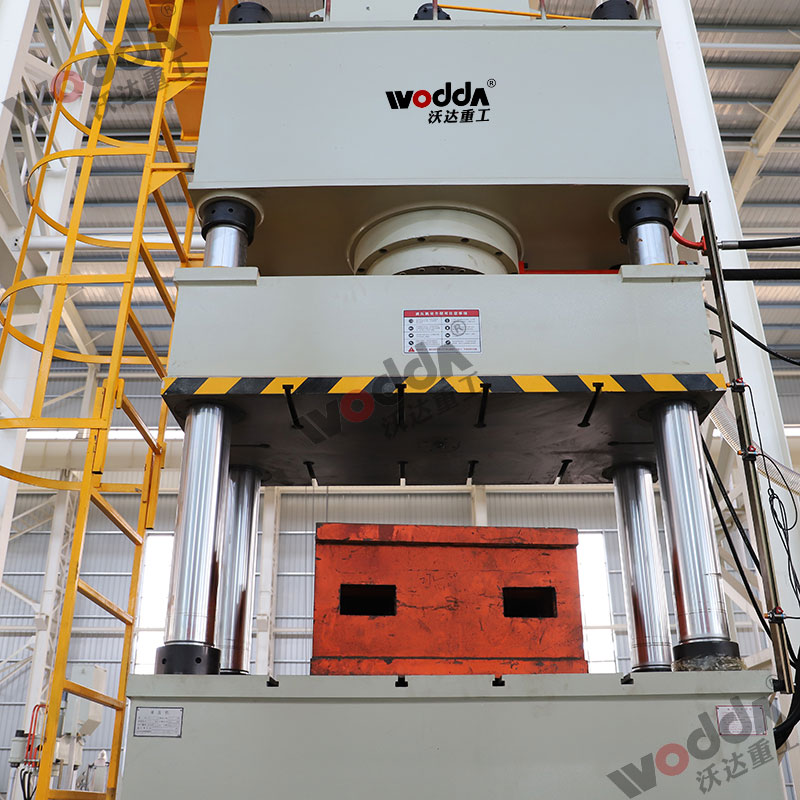 500噸(dun)四柱(zhu)液壓(ya)機_多(duo)頂杆(gan)拉伸(shen)液壓(ya)機 500噸(dun)四柱(zhu)液壓(ya)機_多(duo)頂杆(gan)拉伸(shen)液壓(ya)機