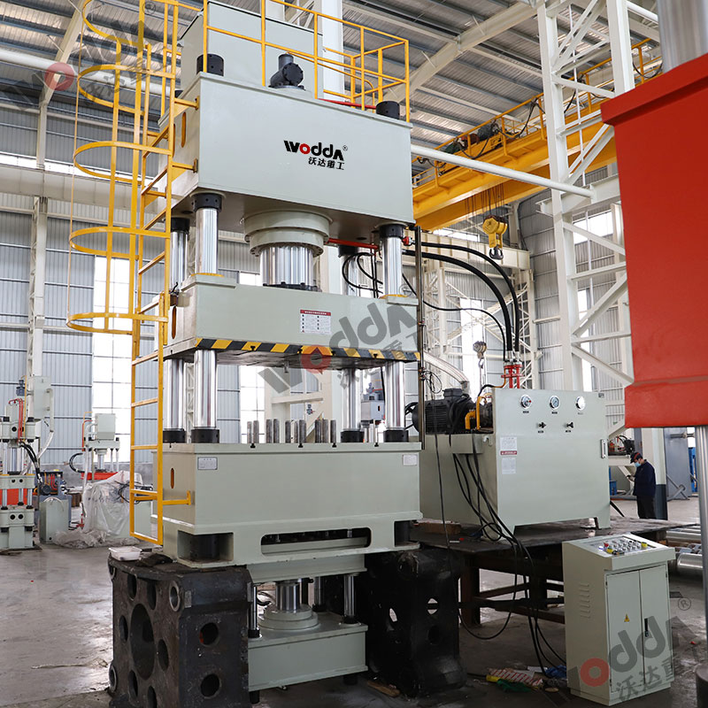 單動(dong)薄闆拉伸(shen)液壓機