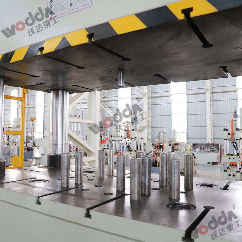 液(ye)壓機(ji)多頂(ding)杆 液(ye)壓機(ji)多頂(ding)杆