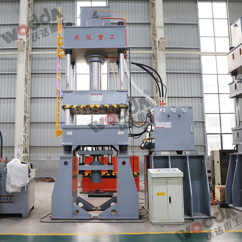 金屬薄闆(pan)拉伸液壓(ya)機(四柱式(shi)、框架式)