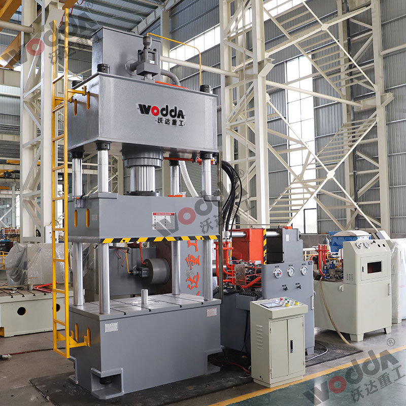 200噸拉(la)伸液壓機(ji) 200噸拉伸液(ye)壓機