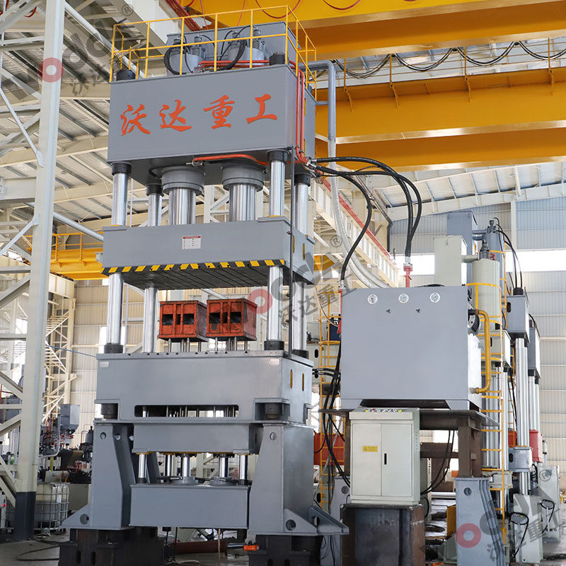 1000噸拉(la)伸液(ye)壓機(ji) 1000噸拉(la)伸液(ye)壓機(ji)