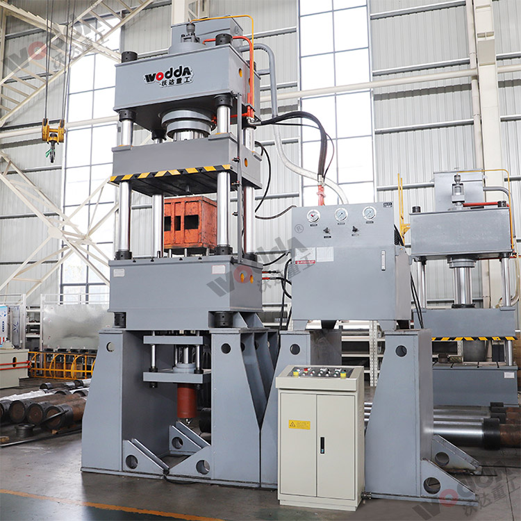 400噸拉伸(shen)機