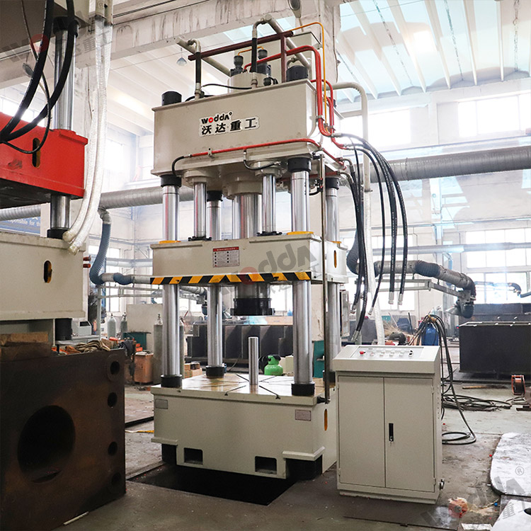 315噸封頭(tou)液壓機 315噸(dun)封頭液壓(ya)機