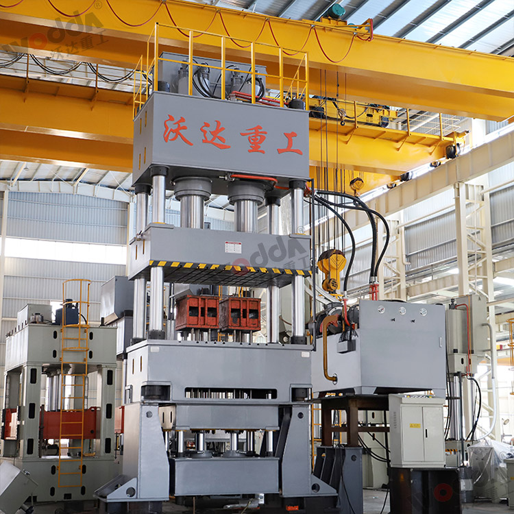 1000噸(dun)液壓墊(nian)（多頂杆(gan)）拉伸液(ye)壓機（圖(tu)2）