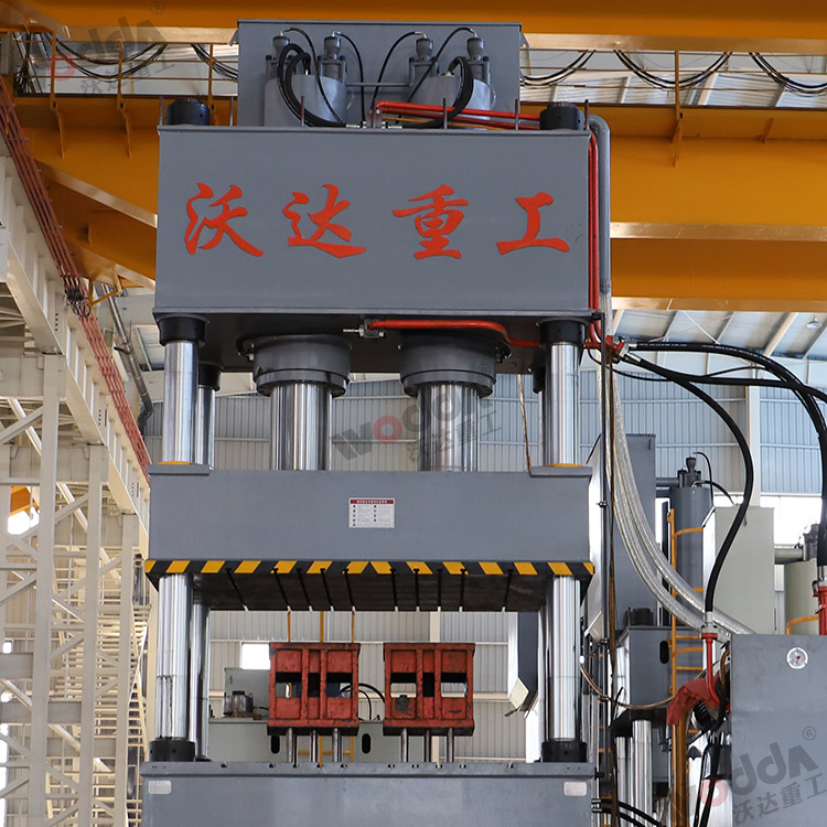 1000液壓(ya)機（立柱(zhu)、油缸）