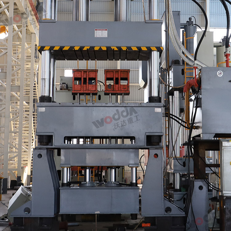 1000噸液壓(ya)機（液壓(ya)墊）