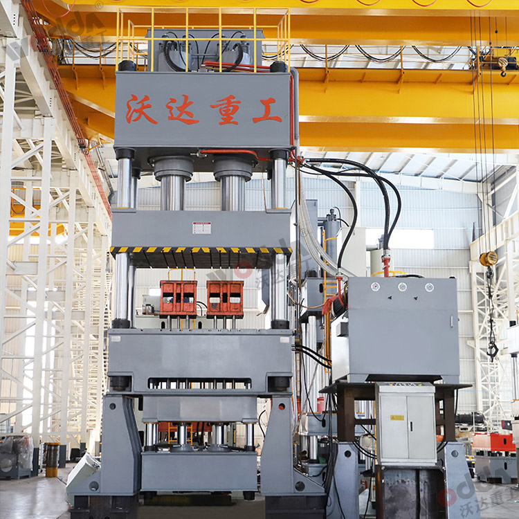 1000噸液壓(ya)墊（多頂(ding)杆）拉伸(shen)液壓機(ji)（圖1）