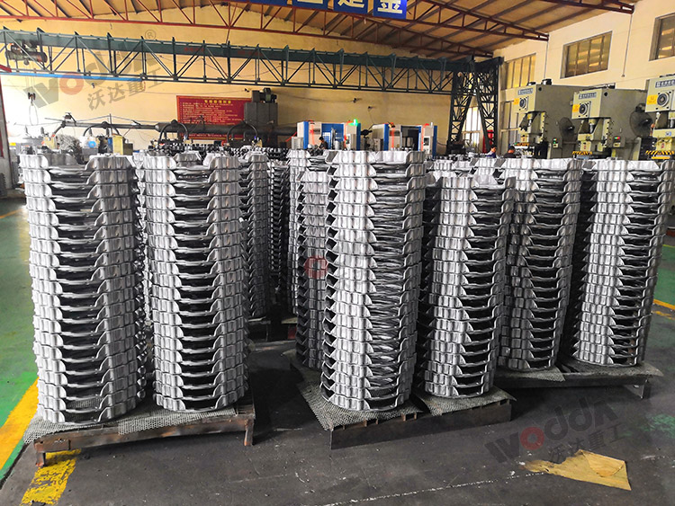 汽車(che)離合(he)器外(wai)殼成(cheng)品 汽(qi)車離(li)合器(qi)外殼(ke)成品(pin)