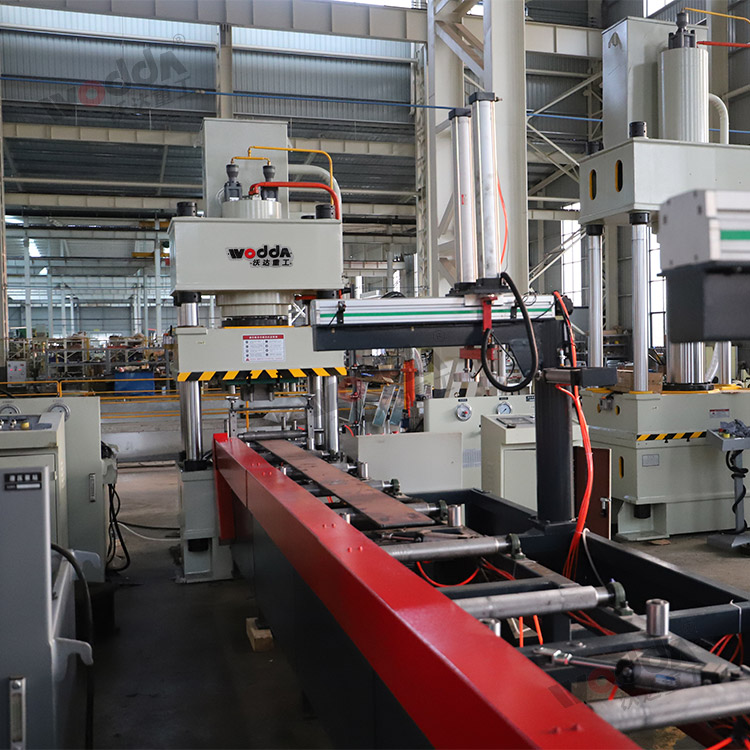 250噸錨(mao)杆托盤液(ye)壓機(圖1) 250噸(dun)錨杆托盤(pan)液壓機(圖(tu)1)