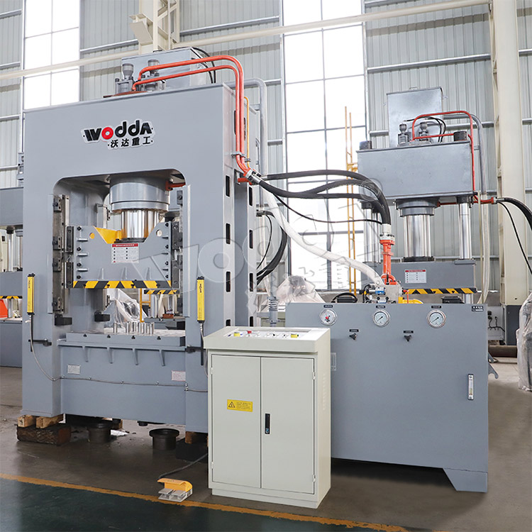 315噸框(kuang)架液(ye)壓機(ji)