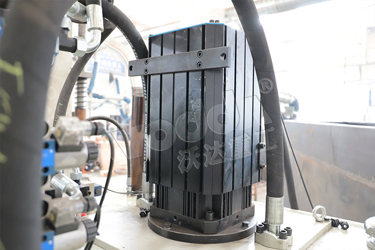 伺服(fu)電機(ji)