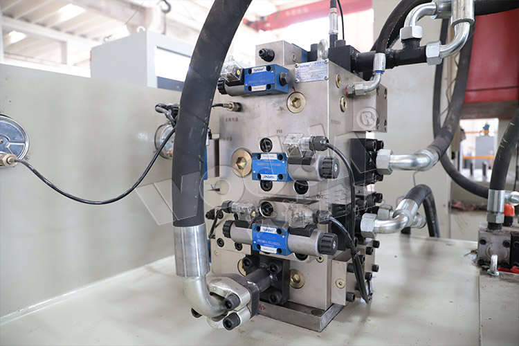 集(ji)成插(cha)裝閥(fa)