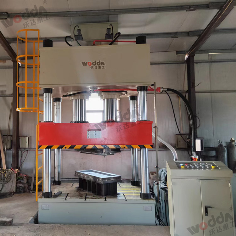 400噸(dun)金屬(shu)沖壓(ya)拉伸(shen)壓型(xing)液壓(ya)機