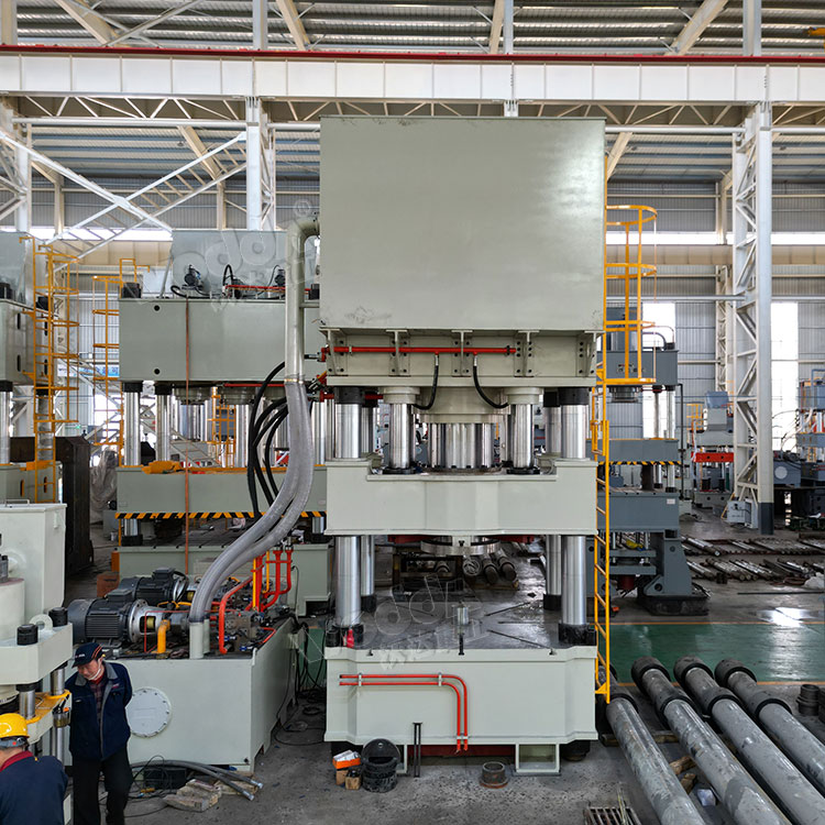 封頭(tou)液壓機(ji)背面 封(feng)頭液壓(ya)機背面(mian)