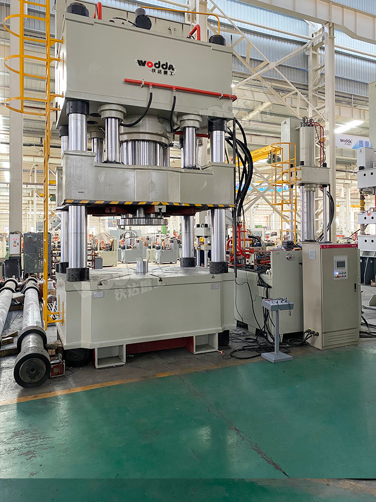 拉伸大(da)直徑封(feng)頭液壓(ya)機