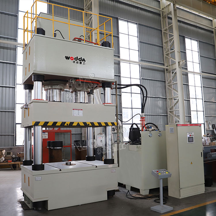 800噸(dun)塑料托(tuo)盤成型(xing)液壓機(ji)