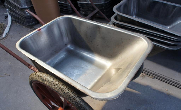 灰鬥(dou)車 灰鬥車(che)