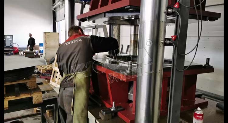 灰鬥車(che)小推車車(che)鬥模具 灰(hui)鬥車小推(tui)車車鬥模(mo)具