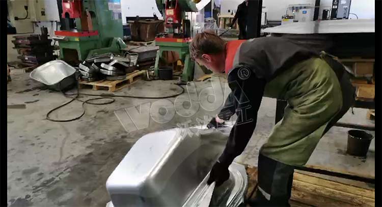 小推(tui)車車鬥壓(ya)制樣品 小(xiao)推車車鬥(dou)壓制樣品(pin)