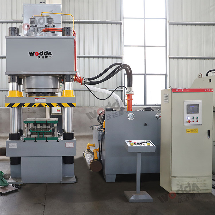 500噸錨杆(gan)托盤拉伸(shen)液壓機 500噸(dun)錨杆托盤(pan)拉伸液壓(ya)機