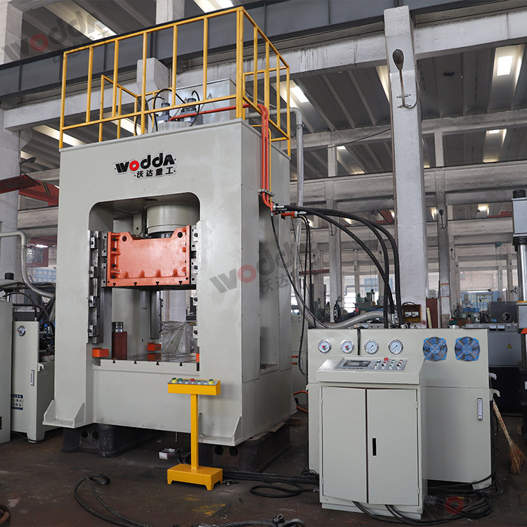 框架(jia)式液(ye)壓機(ji) 框架(jia)式液(ye)壓機(ji)