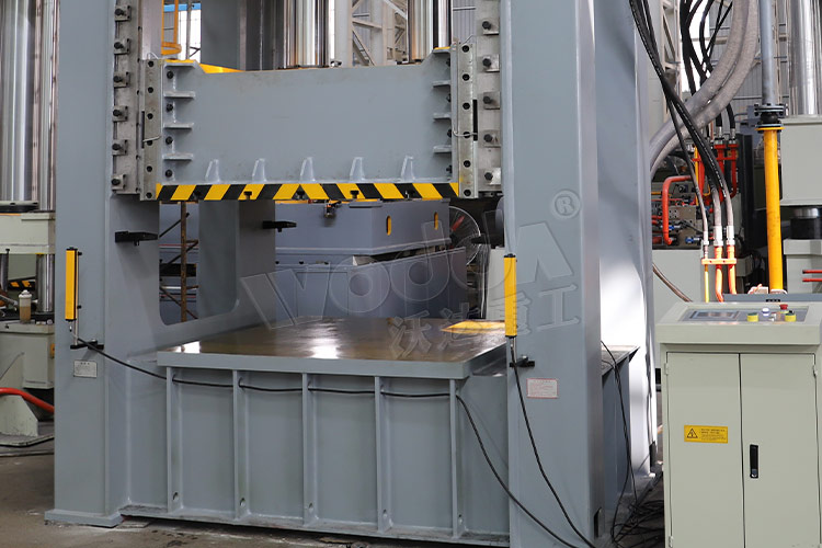 工作台(tai)及光栅(shan)保護裝(zhuang)置