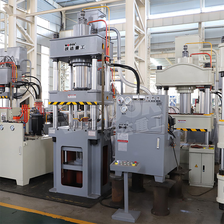 200噸(dun)液壓(ya)墊拉(la)伸機(ji) 200噸液(ye)壓墊(nian)拉伸(shen)機