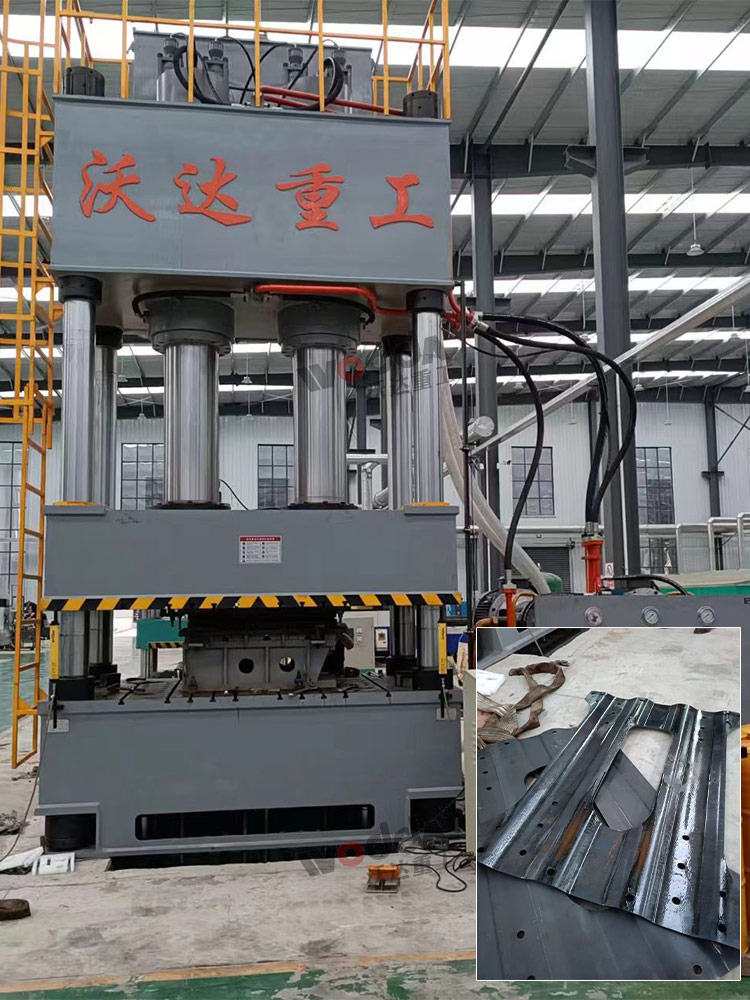 800噸汽(qi)車配件(jian)拉伸機(ji)